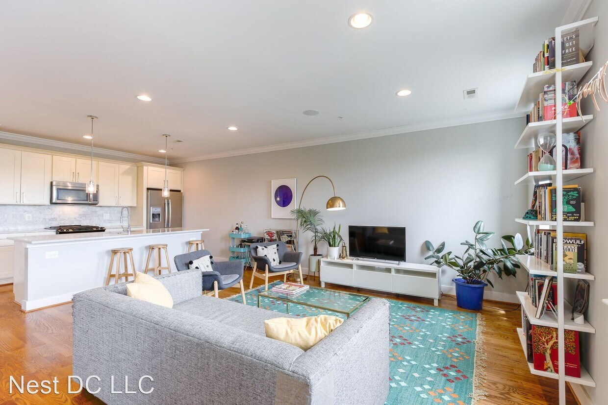 Primary Photo - 2 br, 2 bath House - 1228 I St NE Unit 2