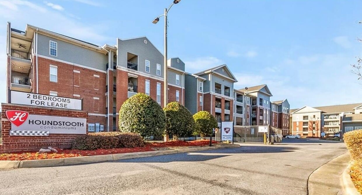 2 bedroom, 2 bath Condo available Fall ‘25 - 2 bedroom, 2 bath Condo available Fall ‘25