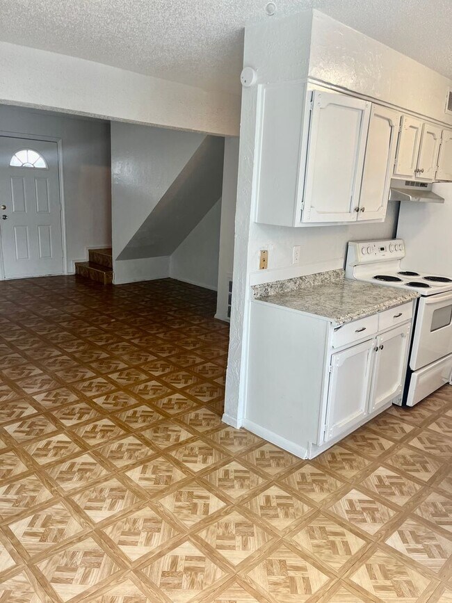 The Pines Apts Apartments in Oklahoma City, OK