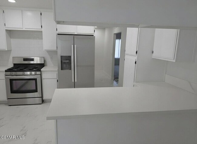 Building Photo - 22949 Sycamore Creek Dr