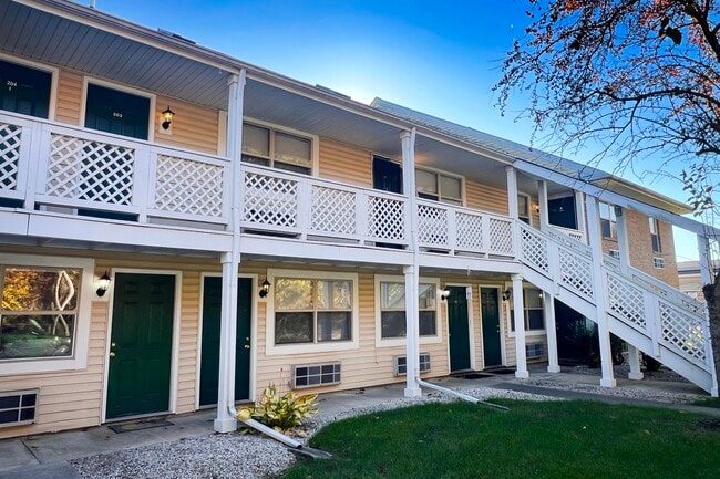 Building Photo - North Park Apartments