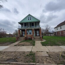 Building Photo - 3127 Crane St