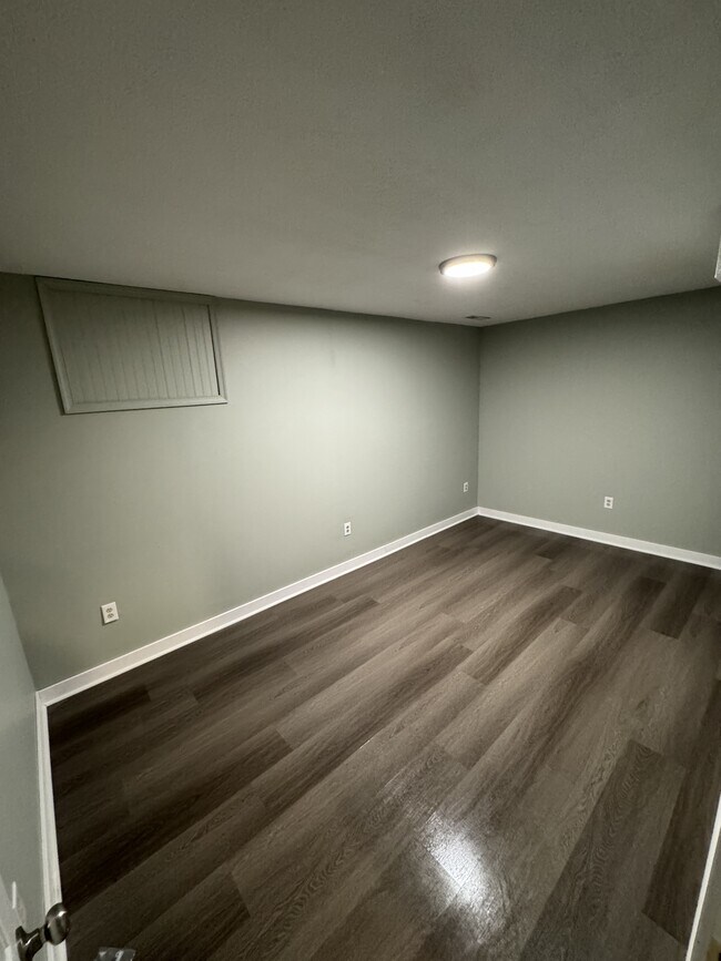 Foto del edificio - 205 Shady Oak Ln