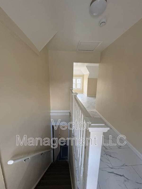 Building Photo - 1400 Ella T Grasso Blvd