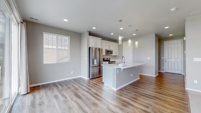 Foto del edificio - 5442 Eagle Creek Dr