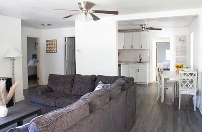 Foto del edificio - 1109 Arkansas St