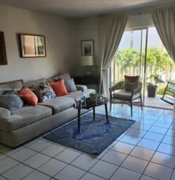 Foto del edificio - 840 SW 105th Ave