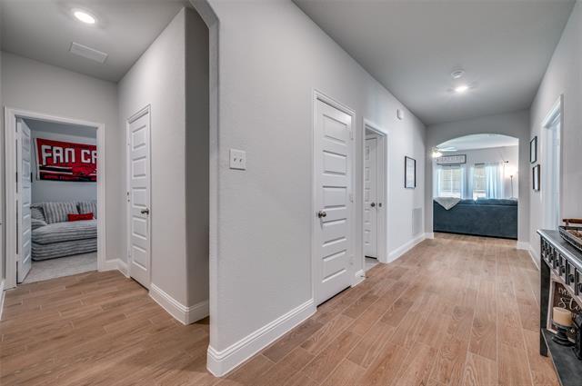 Foto del edificio - 3828 PEARLWOOD Rd