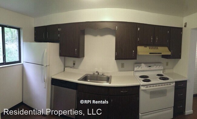 Building Photo - 2 br, 1 bath House - 777 Locust Ridge Drive