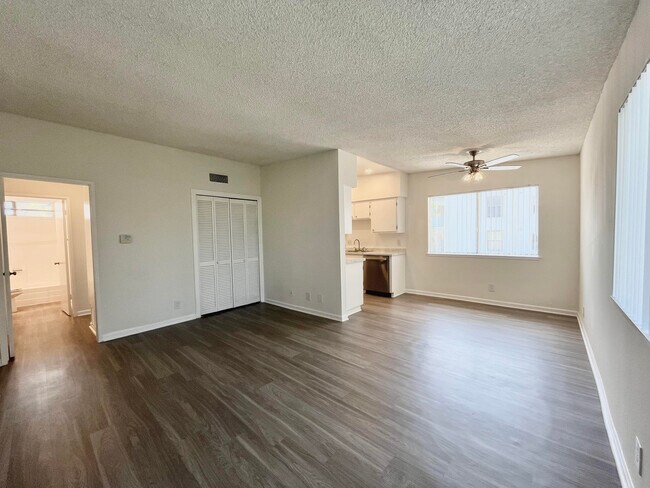 Foto del edificio - Bridgeport Apartment Homes