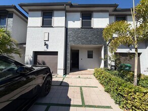 Building Photo - 9143 NW 161st St