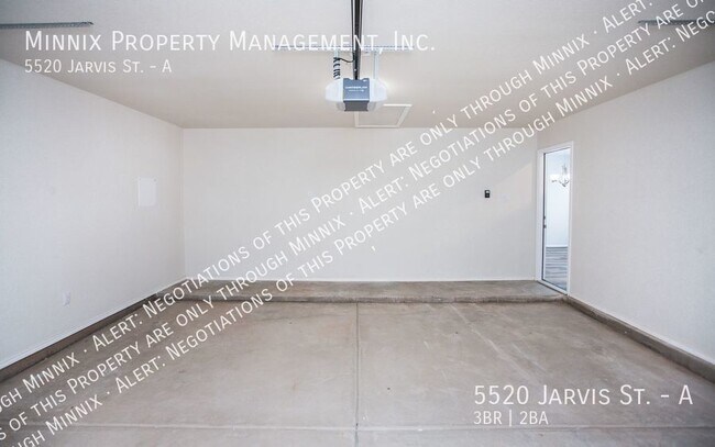Building Photo - 5520 Jarvis St. #A