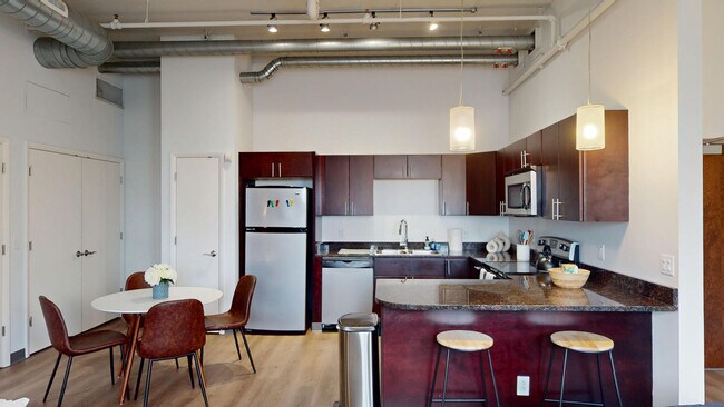 Building Photo - Brix at 26