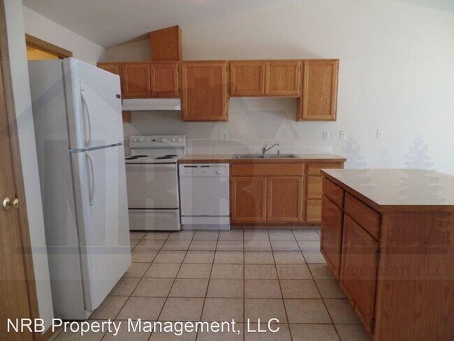 Building Photo - 3 br, 2 bath House - 2208 168th St E