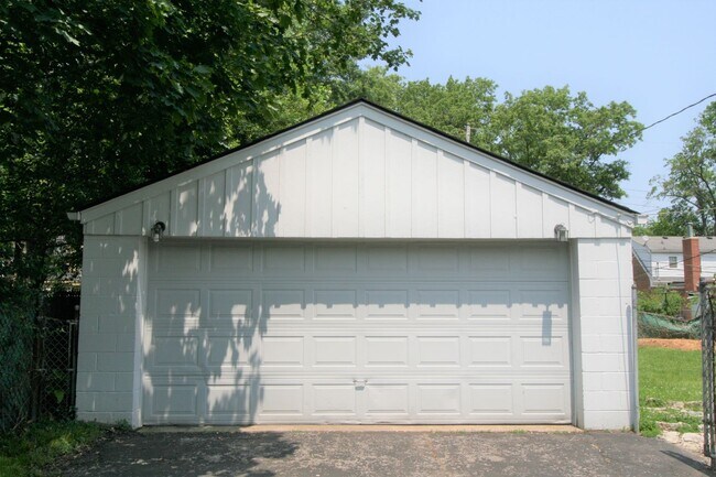 Foto del edificio - Adorable home located in southside of Lexington    20260604