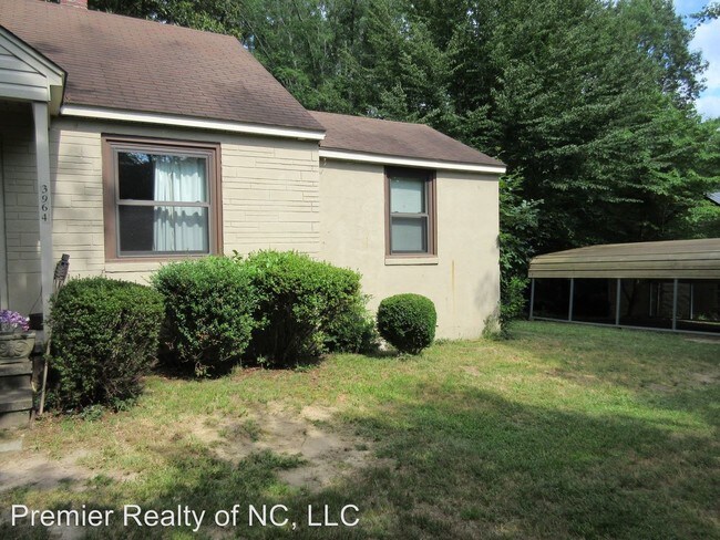Building Photo - 3 br, 1 bath House - 3964 Hwy 601 N.,
