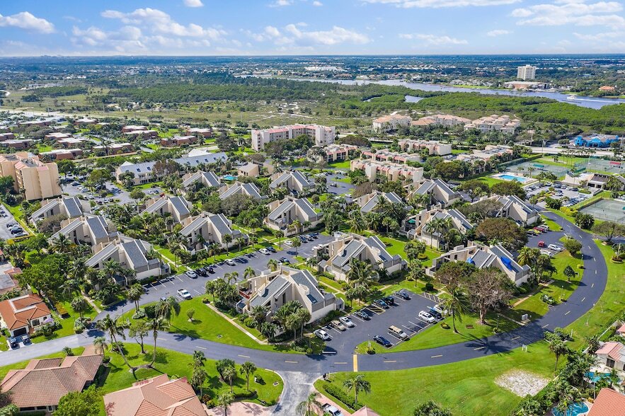 Foto del edificio - 1605 US-1