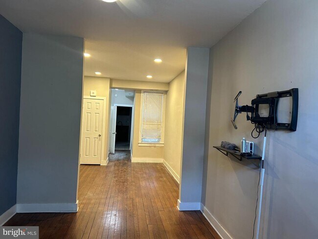 Foto del edificio - 124 W Hamburg St