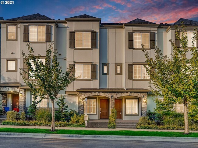 Building Photo - 2 Bedroom Condo with Bonus Room in Bethany!!!