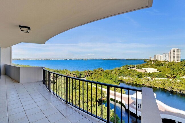 Building Photo - 4200 N Ocean Dr