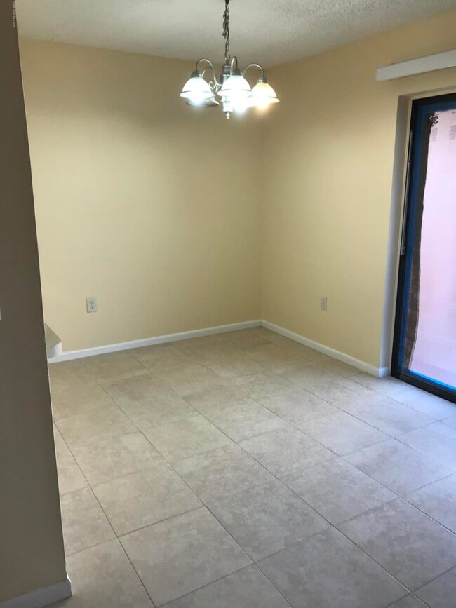 Building Photo - 109 San Juan Cir