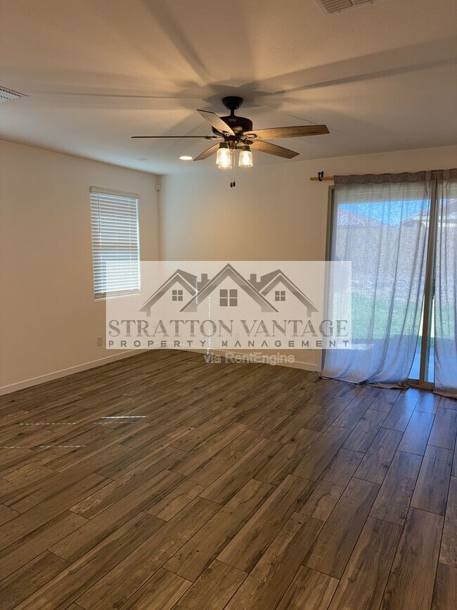 Building Photo - 24596 N 170th Dr