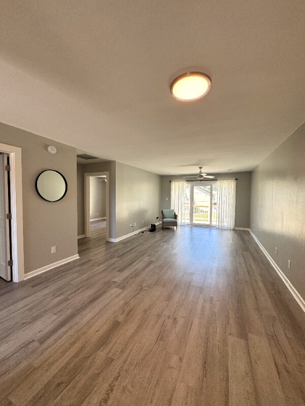 Building Photo - 3015 Old Bryan Dr