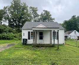 Building Photo - 324 Maeder Ave