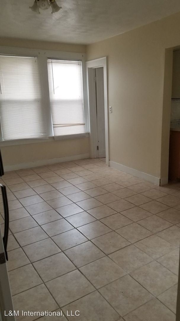 4444 Hawkins St, Derby, CT 06418 Condo for Rent in Derby, CT