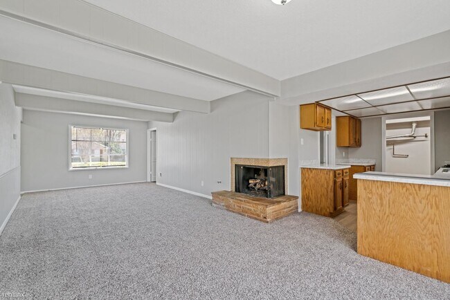 Foto del edificio - 6 br, 2 bath House - 3543 Ridgebriar Dr