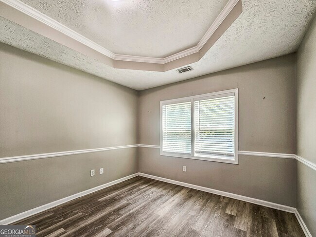 Building Photo - 768 Wilkes Dr