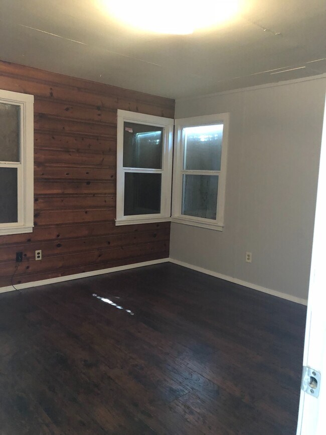 Foto del edificio - 3 Bedrooms 2 Baths 1 Car Garage Walking Distance to Palo Duro High