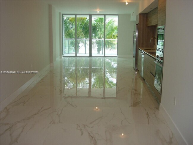 Building Photo - 6620 Indian Creek Dr