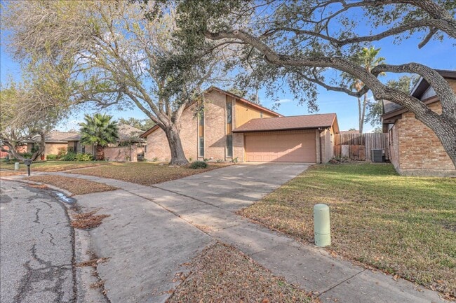 Building Photo - 5518 Sarazen Dr