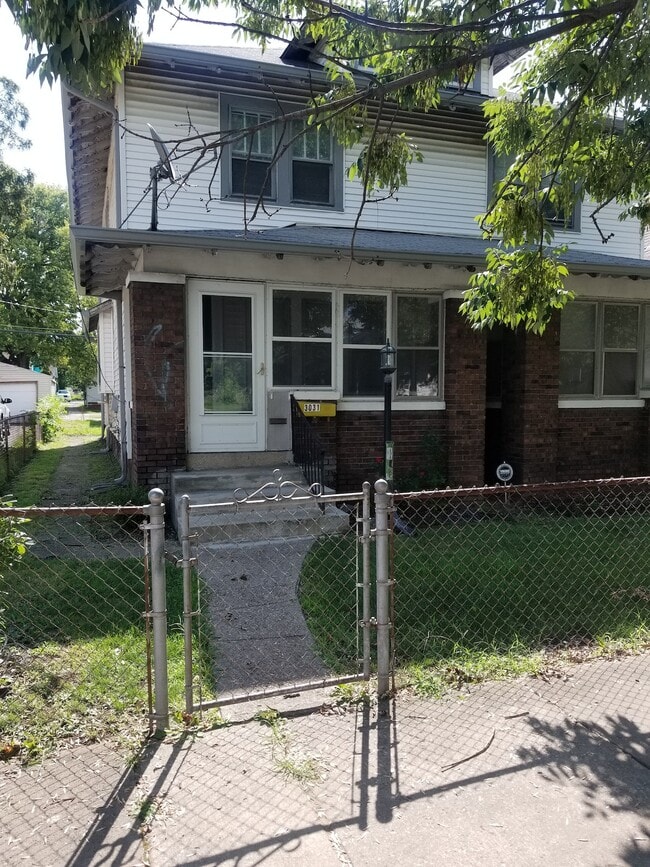 Photo - 3031 Boulevard Pl Townhome