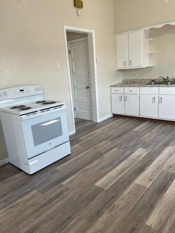 Foto principal - 801 Lincoln St