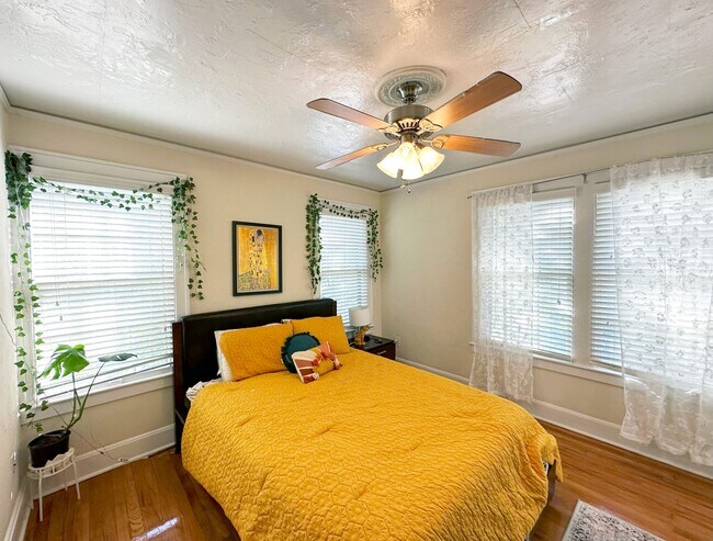 Foto del edificio - Margaret's Manor - 1 Bedroom, 1 Bathroom S...