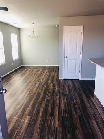 Foto del edificio - 2809 W Blackstone Crossing