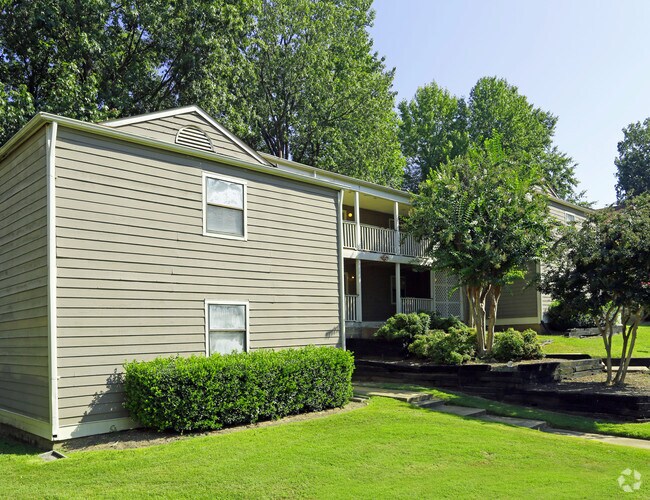 Covington Hills 4800 Raleigh Lagrange Rd Memphis, TN Apartments for