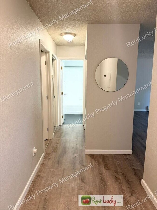 Foto del edificio - 1003 S 308th St