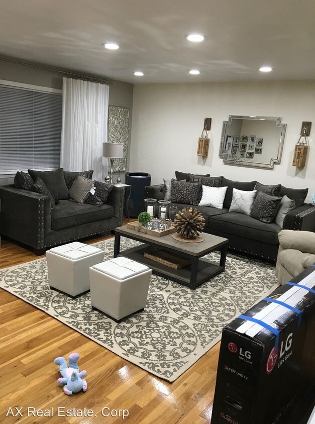 Foto principal - 50 Hillside Ave