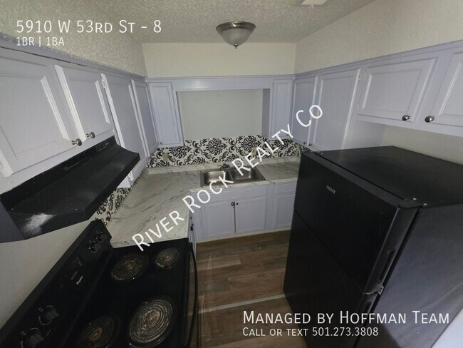 Foto del edificio - 5910 W 53rd St