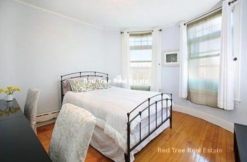 Foto principal - 1793 Beacon St