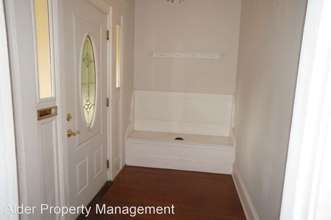Building Photo - 2 br, 1 bath House - 5020 NE 12th Ave