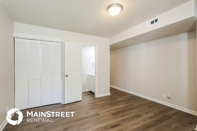 Building Photo - 2331 Garland Ave