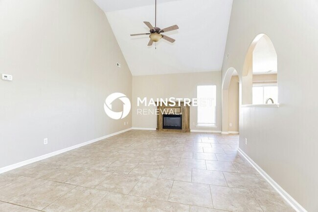 Foto del edificio - 3 Bedroom Pet-Friendly Home in Spring Hill, TN with Main Street Renewal