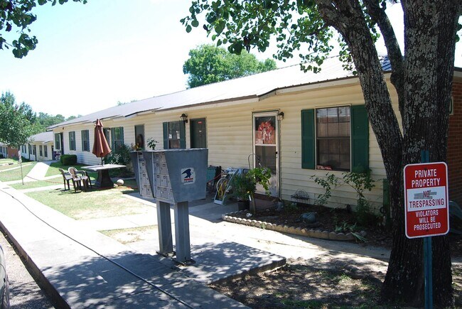 Foto del edificio - 424 Highland Ave