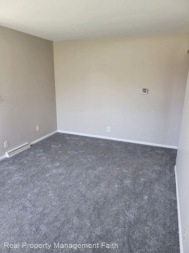 Building Photo - 2 br, 1 bath House - 314 W North St