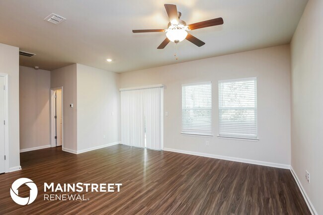 Building Photo - 205 Grayson Trl