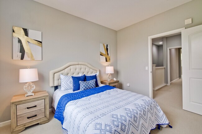 Foto del edificio - 682 Cedarville Ln